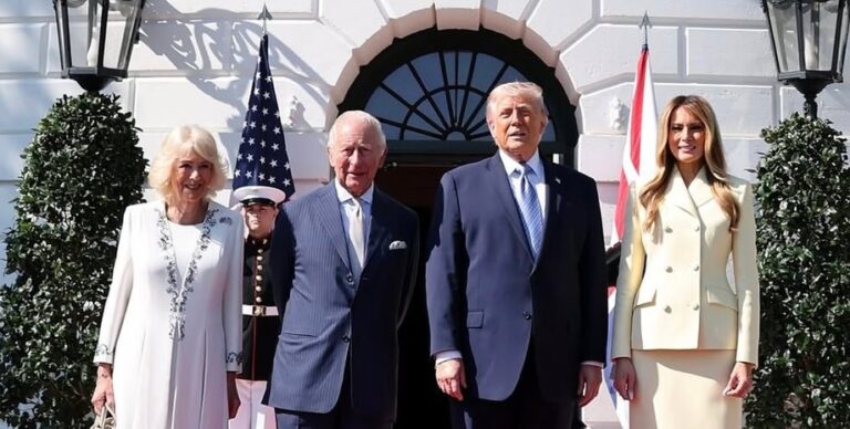Аналіз образів Меланії Трамп і королеви Камілли: порівняння стилів на прийомі 27 квітня 22 Аналіз образів Меланії Трамп і королеви Камілли: порівняння стилів на прийомі 27 квітня 22