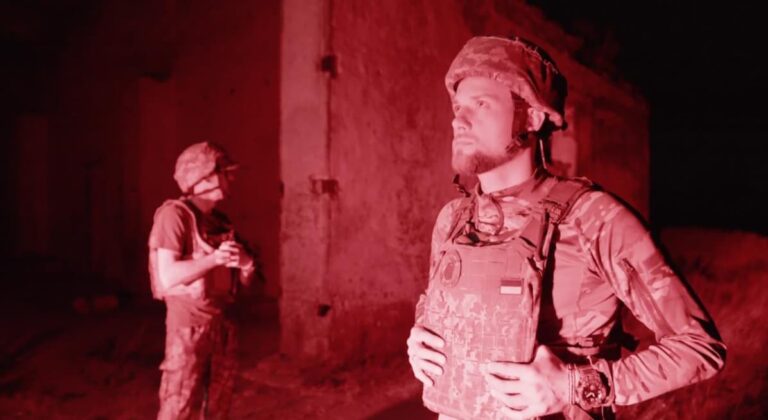 Наше кіно: Український хіт «Гра на перехоплення» здобув шалений успіх 25 Наше кіно: Український хіт «Гра на перехоплення» здобув шалений успіх 25
