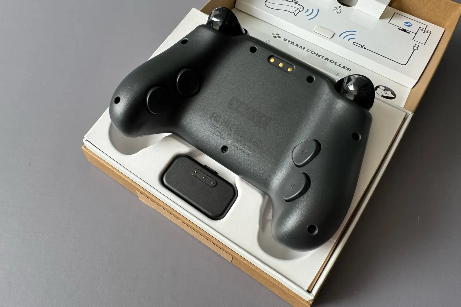 Steam Controller: довгоочікуваний контролер для вашої консолі 8