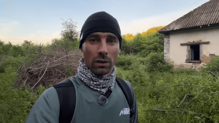 Українець перетворив покинуте село на прихисток для диких тварин 38