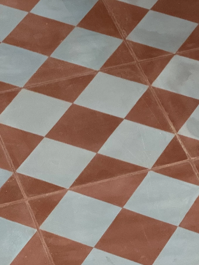 «Сенс» відкрив першу франшизу у Львові, запропонувавши відмінний від «МакДональдз» формат 4