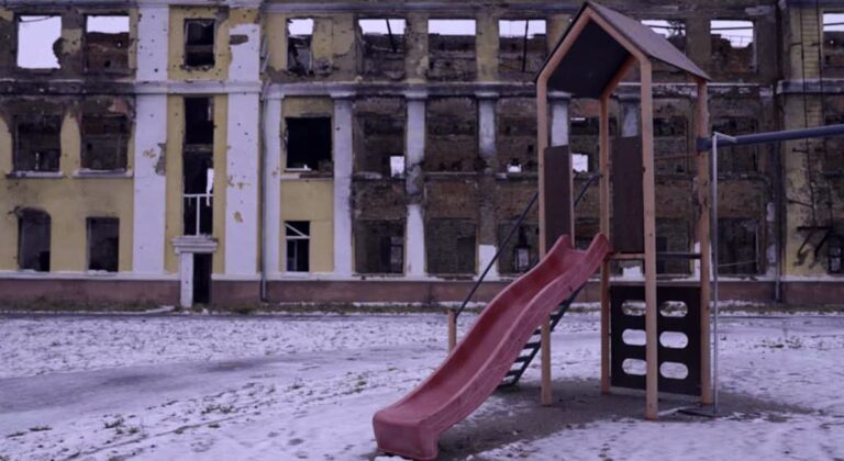 «Обережно: діти» покаже, як війна переписує дитинство українців 3