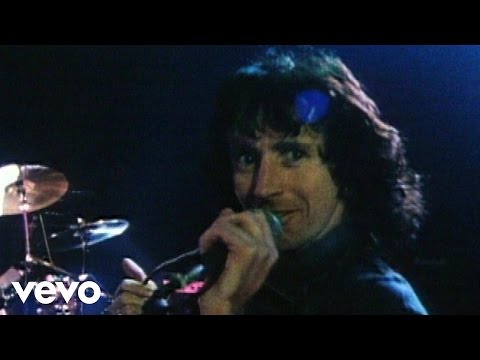 AC/DC: 50 років на сцені, історія легенди року 5