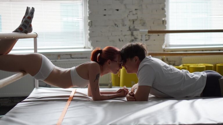 Жанна Озірна показала перший тизер нового фільму «Інтимна сцена» 33