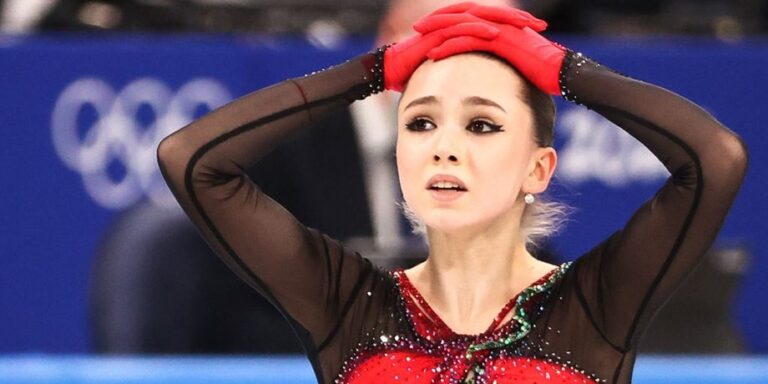 РФ прагне повернути Аліні Кабаєвій олімпійське золото 5 РФ прагне повернути Аліні Кабаєвій олімпійське золото 5