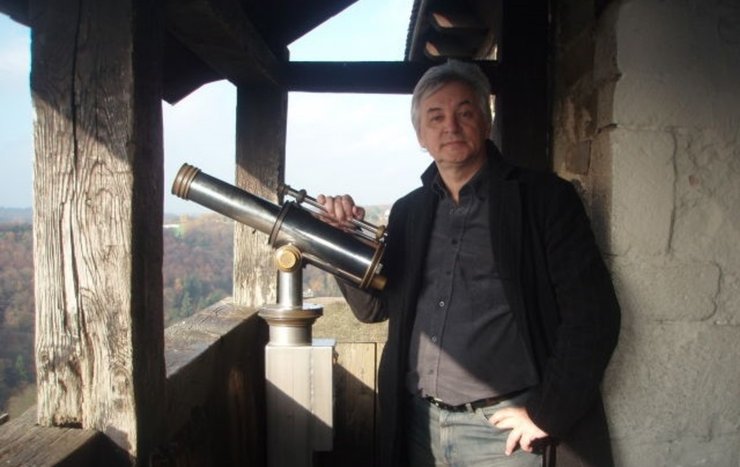 «Тишком-нишком»: Микола Бровченко переосмислить власні пісні на концерті 3
