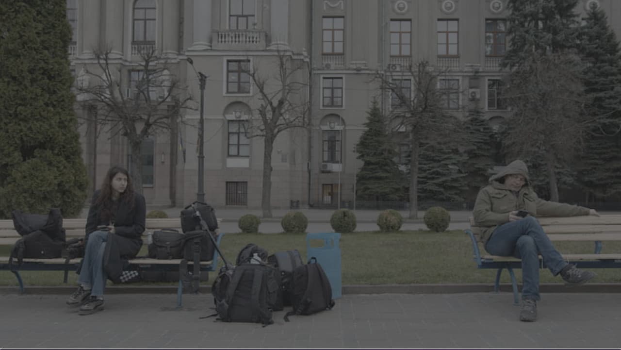 Вийшов трейлер фільму "Перетинаючи Окс" про спогади з Афганістану 1 Вийшов трейлер фільму "Перетинаючи Окс" про спогади з Афганістану 1